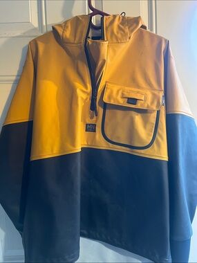 Helly Hansen Yellow and Black Waterproof Pullover Jacket